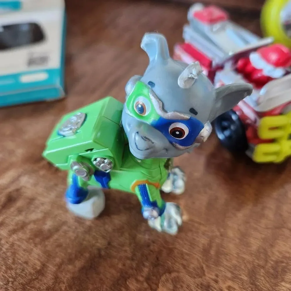 Paw patrol bundle Skye Marshall Zuma figurines book random toys